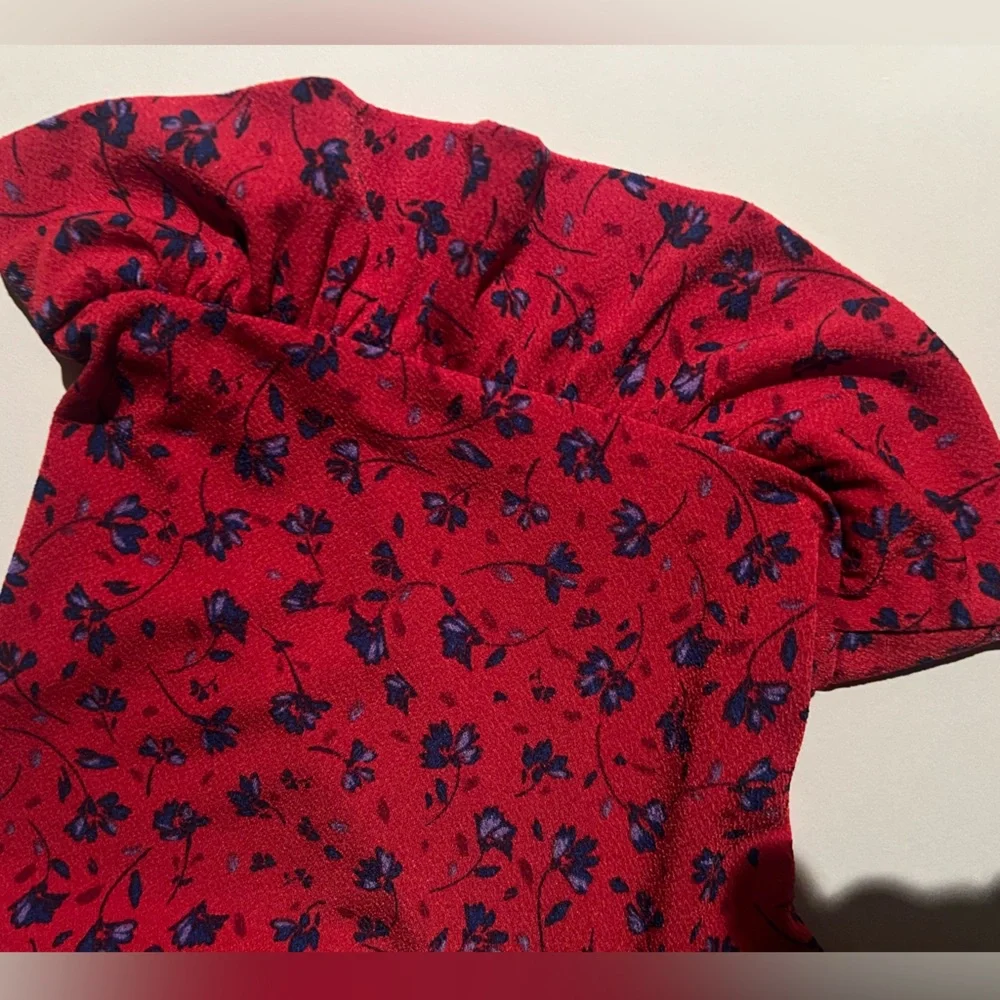 CeCe Size 2X Red Dress with Floral Print, Ruffled Bottom and Sleeves, Breezy - Picture 4 of 7